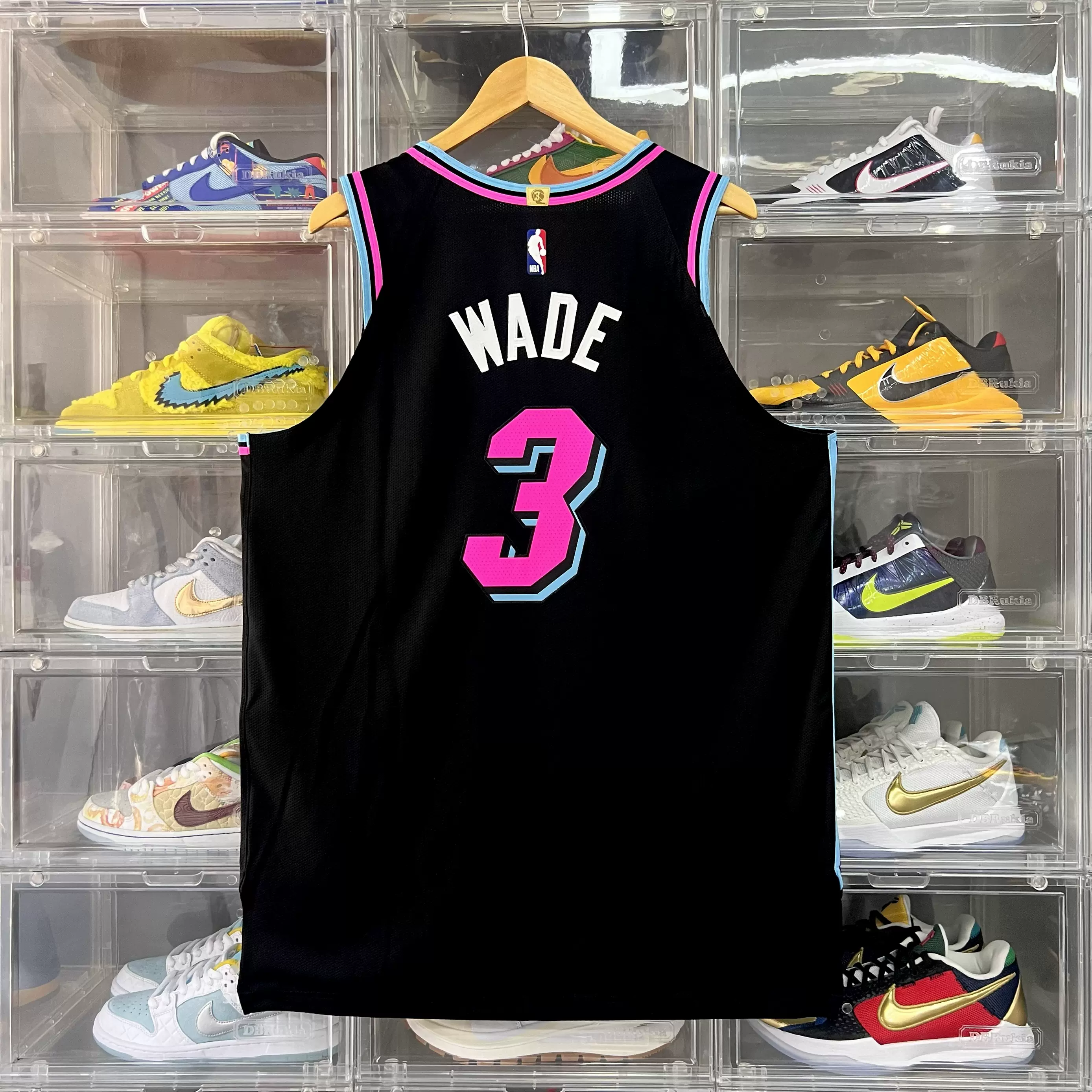 爱游戏中国-包含NBA总决赛今晨再迎强敌，迈阿密热火迎来里程碑，主帅态度：底气十足，赛季目标并未改变的词条