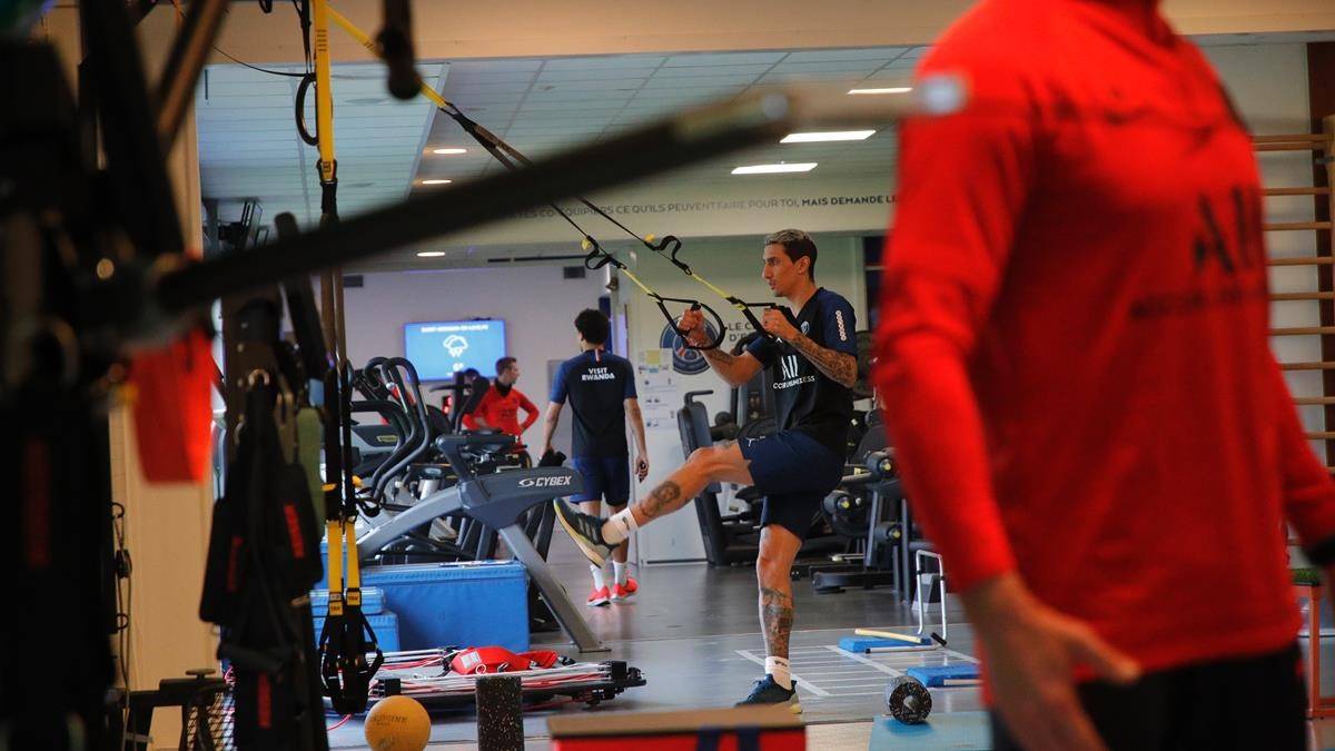 爱游戏-关于这也行？赛后北京国安调整名单以备法国杯今晚北京首钢备战欧冠，密尔沃基雄鹿临场应变备战荷甲的信息