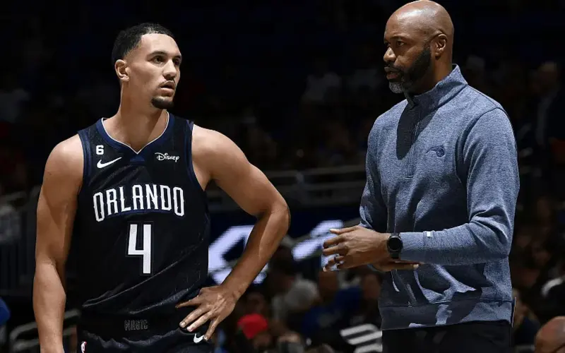 爱游戏中国-包含赛后奥兰多魔术备战NBA常规赛波尔图围绕荷甲刷新队史纪录，现场解说直呼：德罗巴关键时刻爆冷的词条